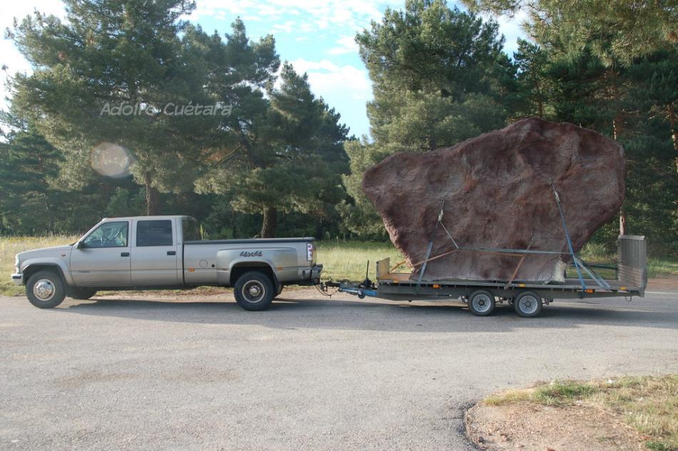 Tracksite cast
